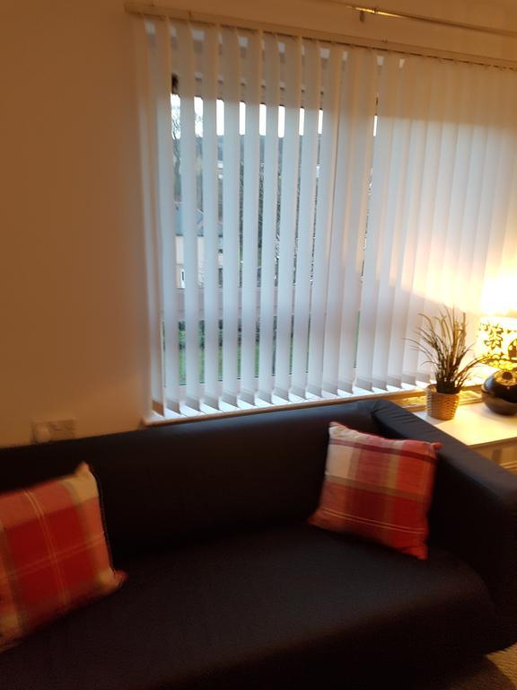 Bathgate Contractor And Business Apartment Kültér fotó